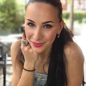 Meet your Posher, Evgenia